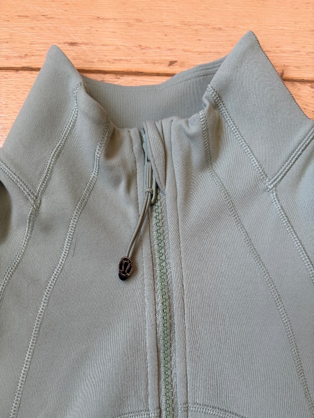 Lululemon Define Relaxed Jacket - Picture 3 of 7